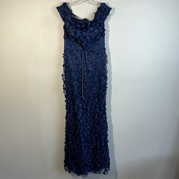 NWOT Eliza J Navy Off The Shoulder 3D Floral Evening Dress Size 2 - Picture 4 of 16